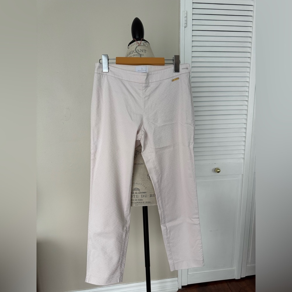 Elegant Women's Cream Capris